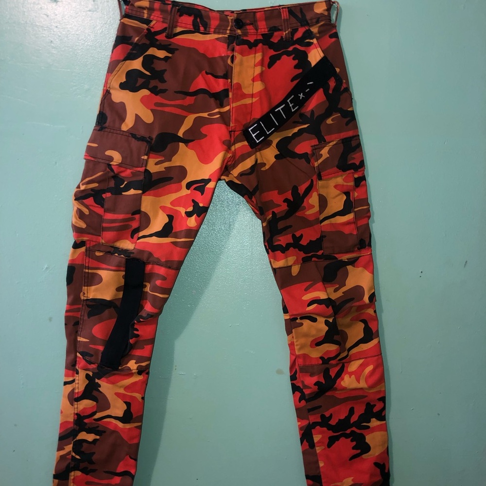 Camo pants - Picture 2 of 2